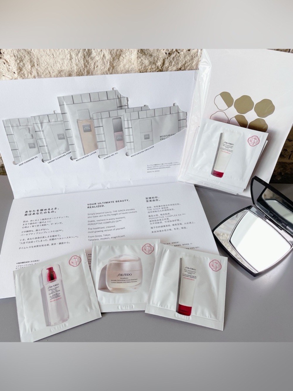 Shiseido 21 Sample Bundle NEW with TAGS! & Mirror
